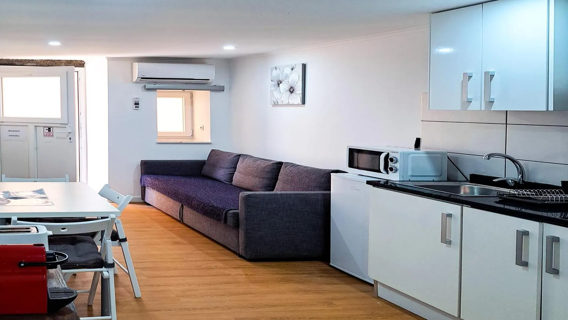 Apartment in Castelo Lissabon 0*,